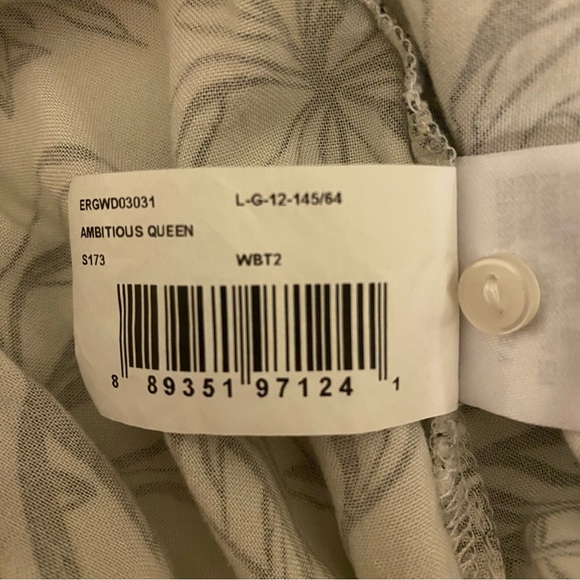 Roxy Girls 12 Large Floral Ambitious Queen Dress - Picture 6 of 11